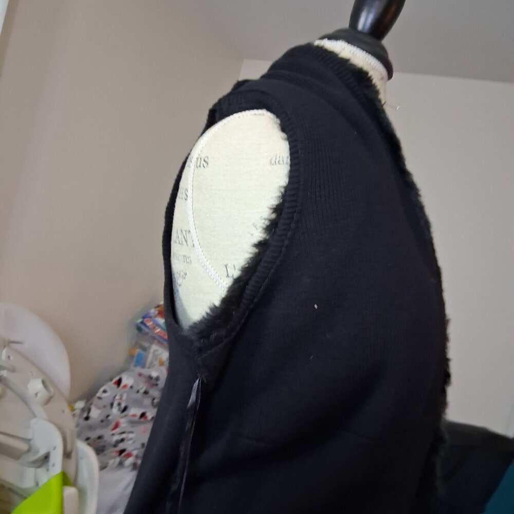Chico's Size 2 Black Faux Fur Collar And Chest Knit Vest - Picture 9 of 9